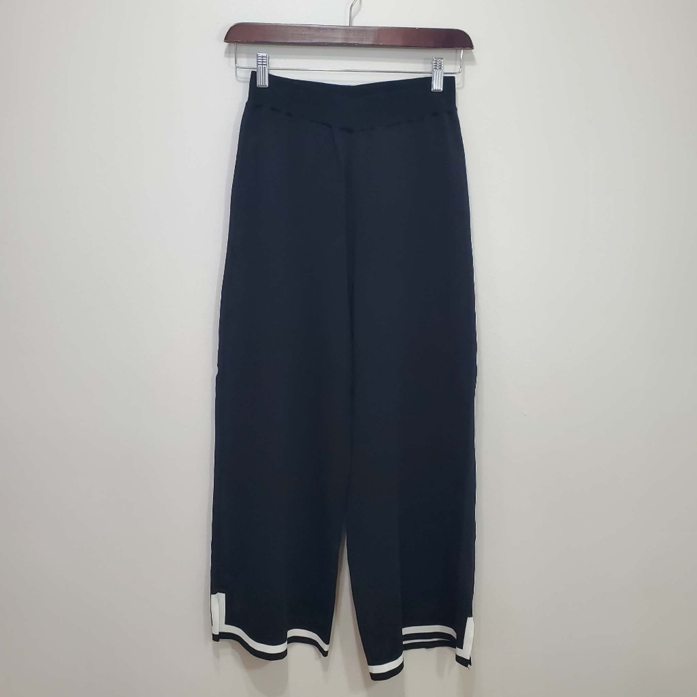 UCHUU Montreal Black Knitted Crop Pants L/XL